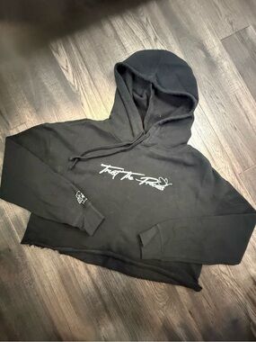 Boost The North | Cropped Hoodie
